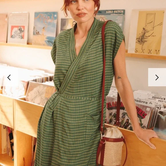 Oddbird Aydın Reversible House Dress - Green & Plaid - Picture 1 of 5